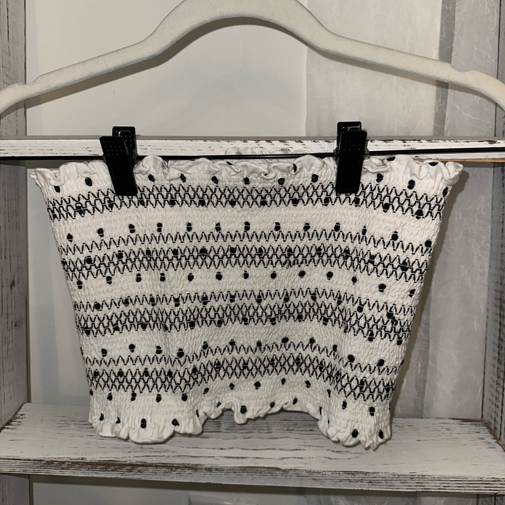 White and Black Knit Tube Top